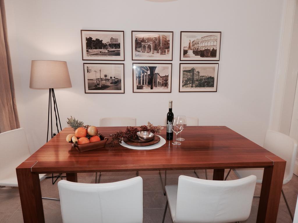 Business Appartements "Villa Muenz" Pula Exterior photo