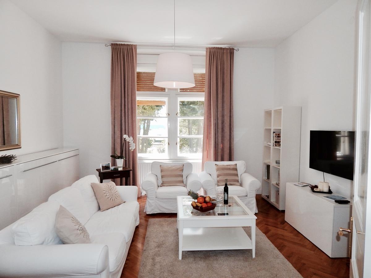 Business Appartements "Villa Muenz" Pula Exterior photo